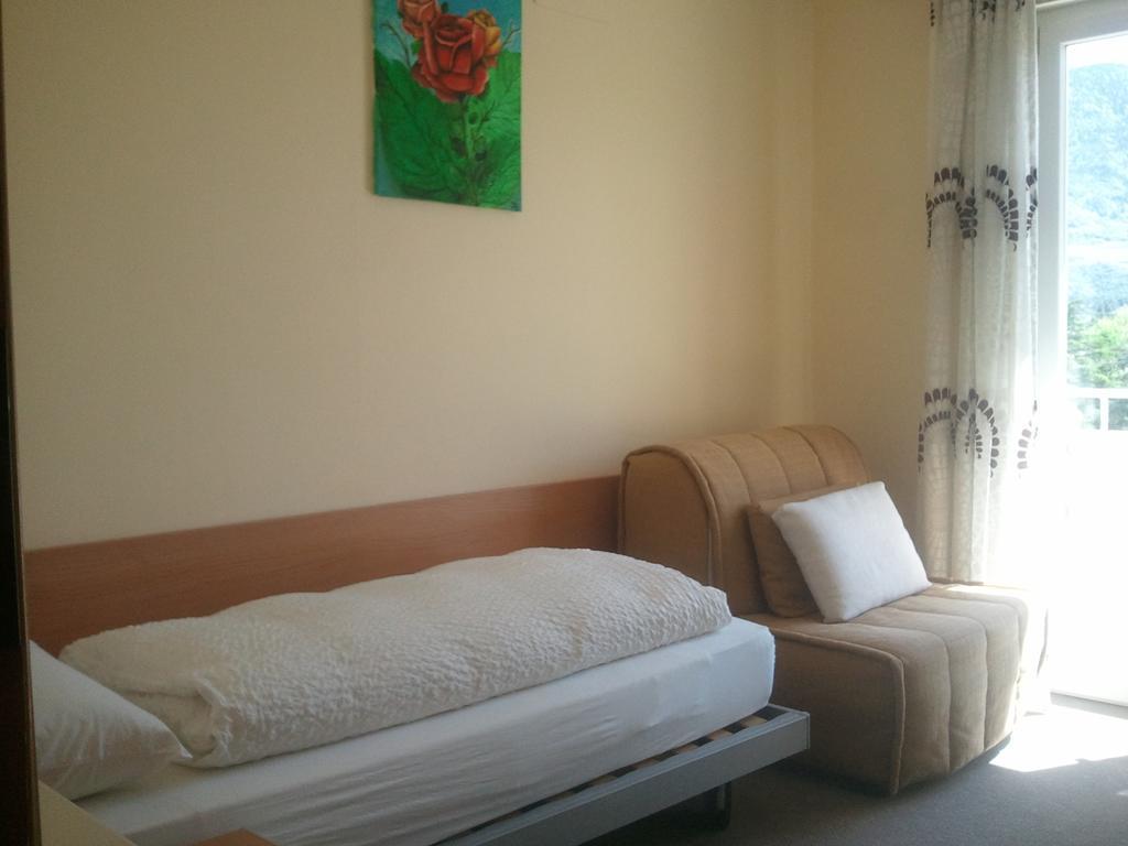 Hotel Lux Мерано Номер фото
