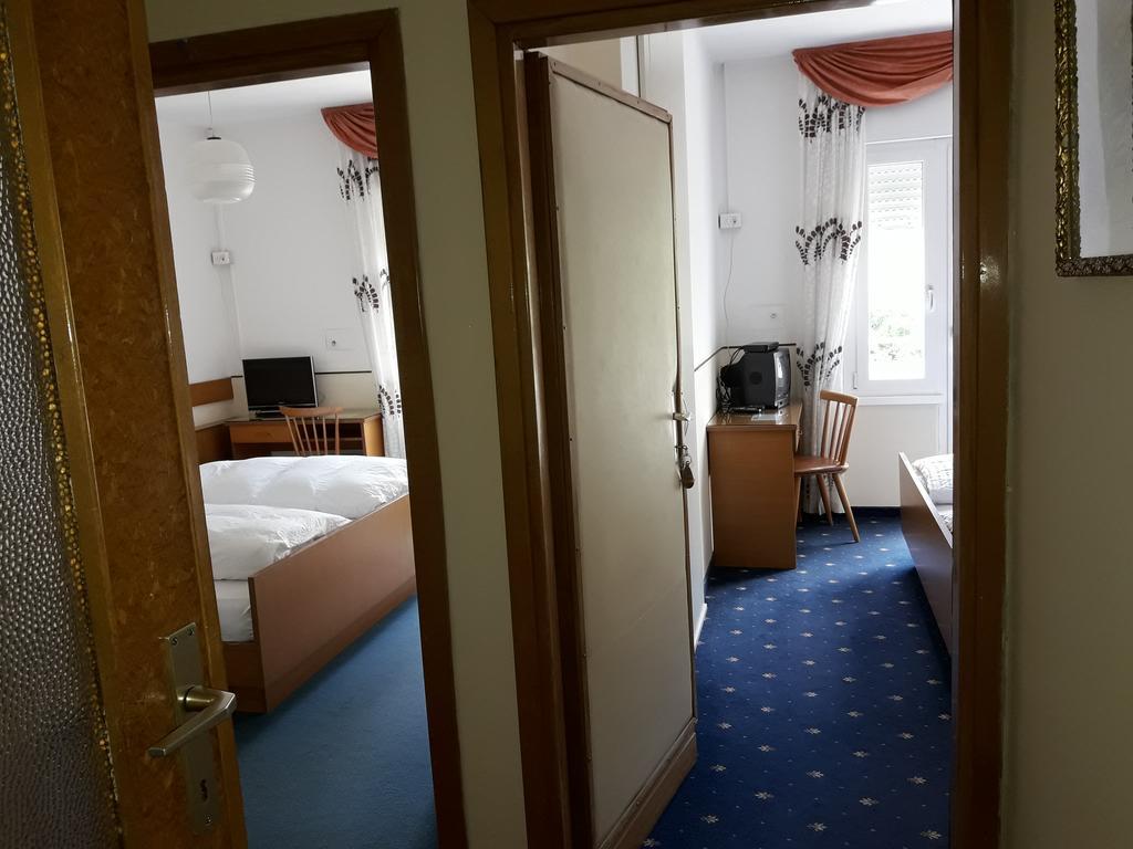 Hotel Lux Мерано Екстер'єр фото