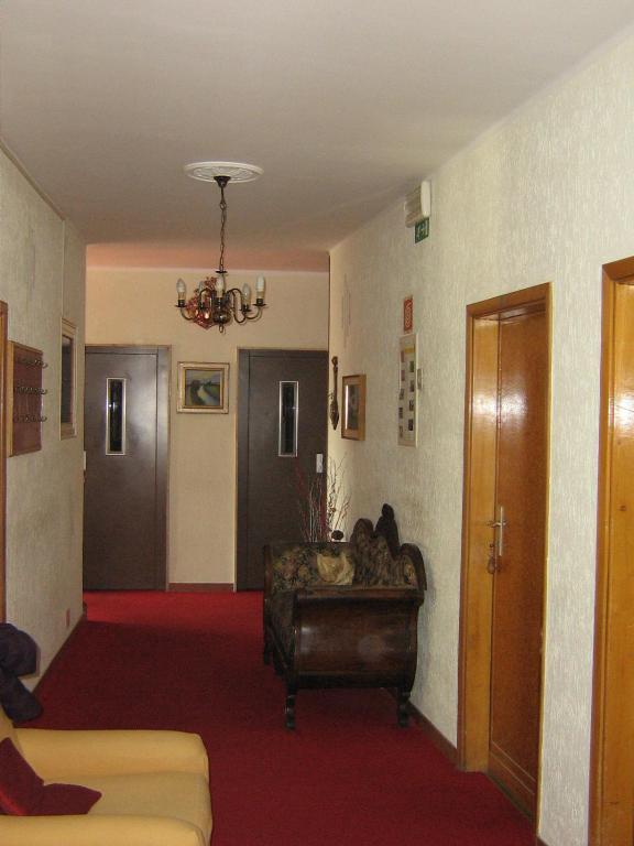 Hotel Lux Мерано Екстер'єр фото